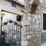 Branimir Apartman *
